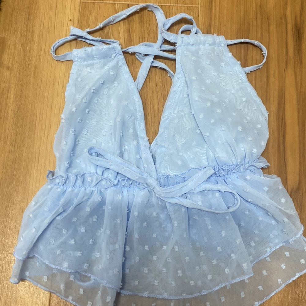 Light blue blouse. Size xs